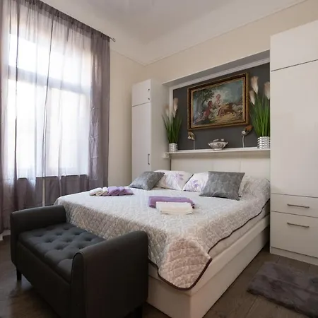 Apartman Lila 158 *